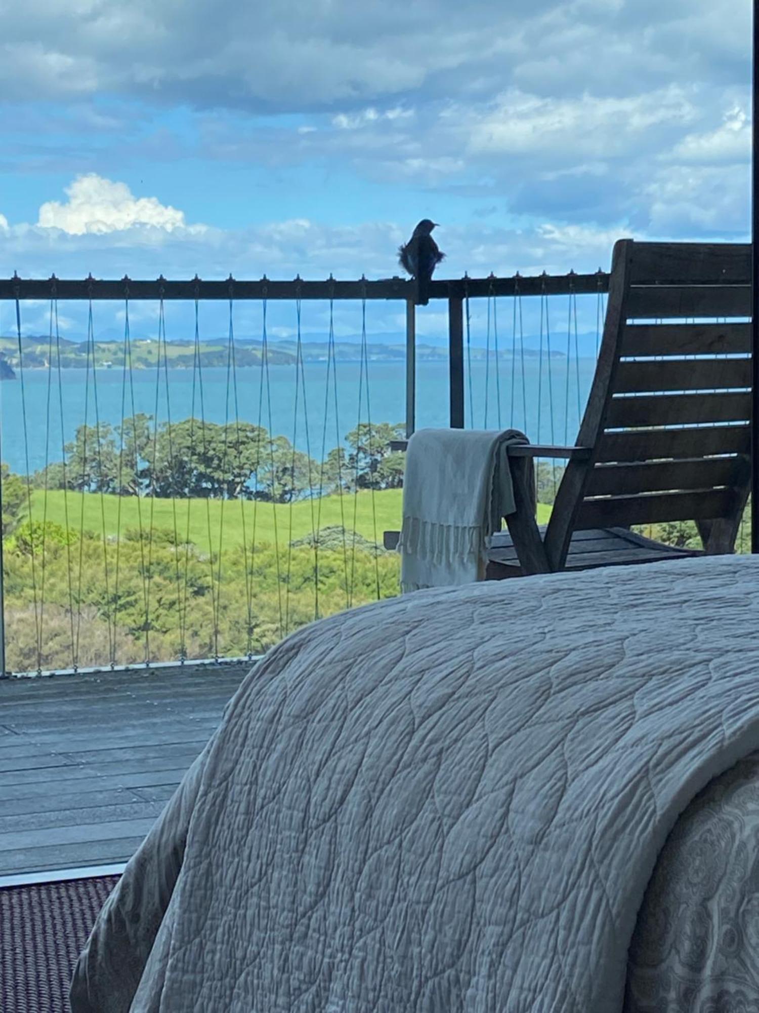 Hotel La Bodega Waiheke Island à Surfdale Extérieur photo