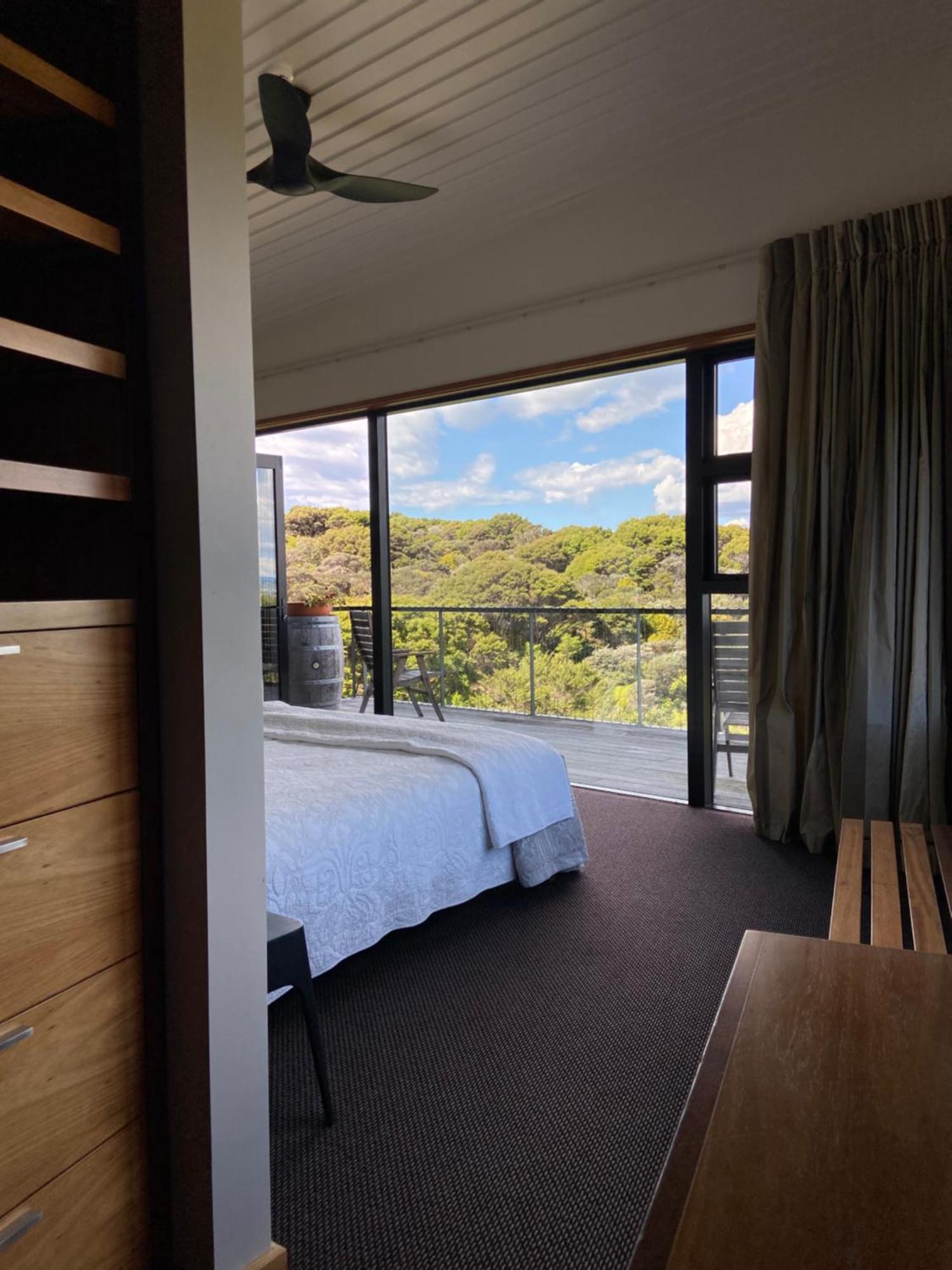 Hotel La Bodega Waiheke Island à Surfdale Extérieur photo
